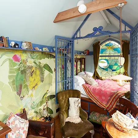 The Tabernacle At Frieda And The Moon Holiday home *